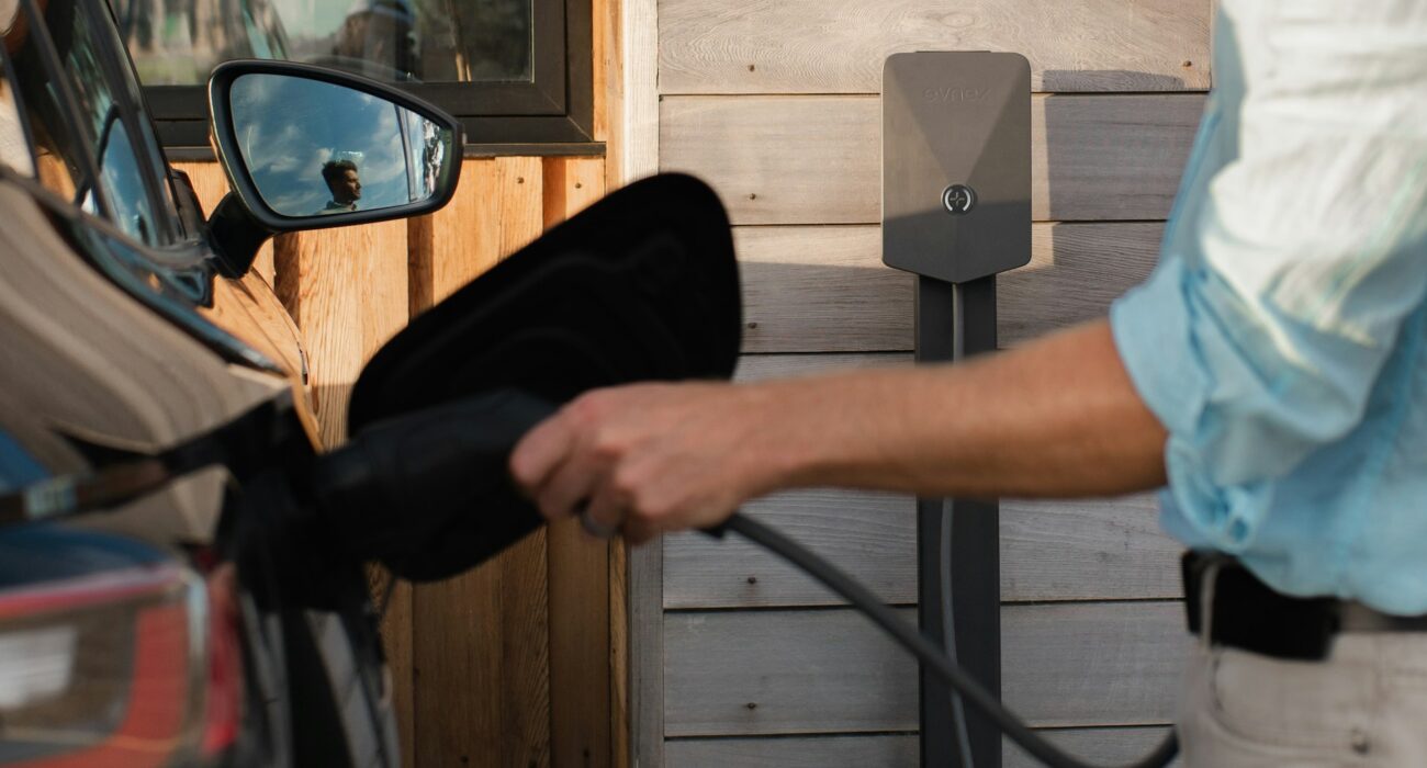 Waarom een wandlader de slimste keuze is voor thuisladen